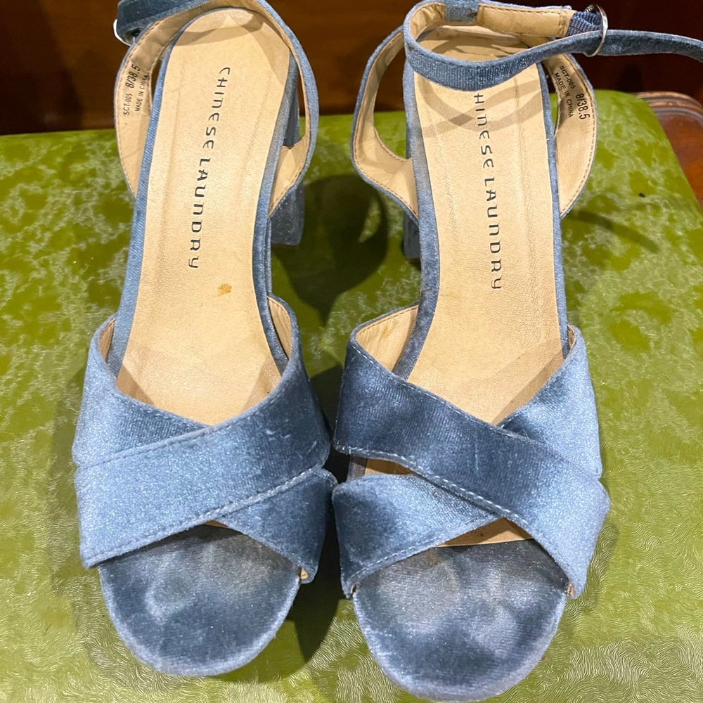 Chinese Laundry velvet sandals
